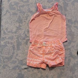 Carter peach outfit
